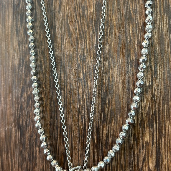 Cookie Lee Mother of Pearl Necklace - Picture 4 of 9